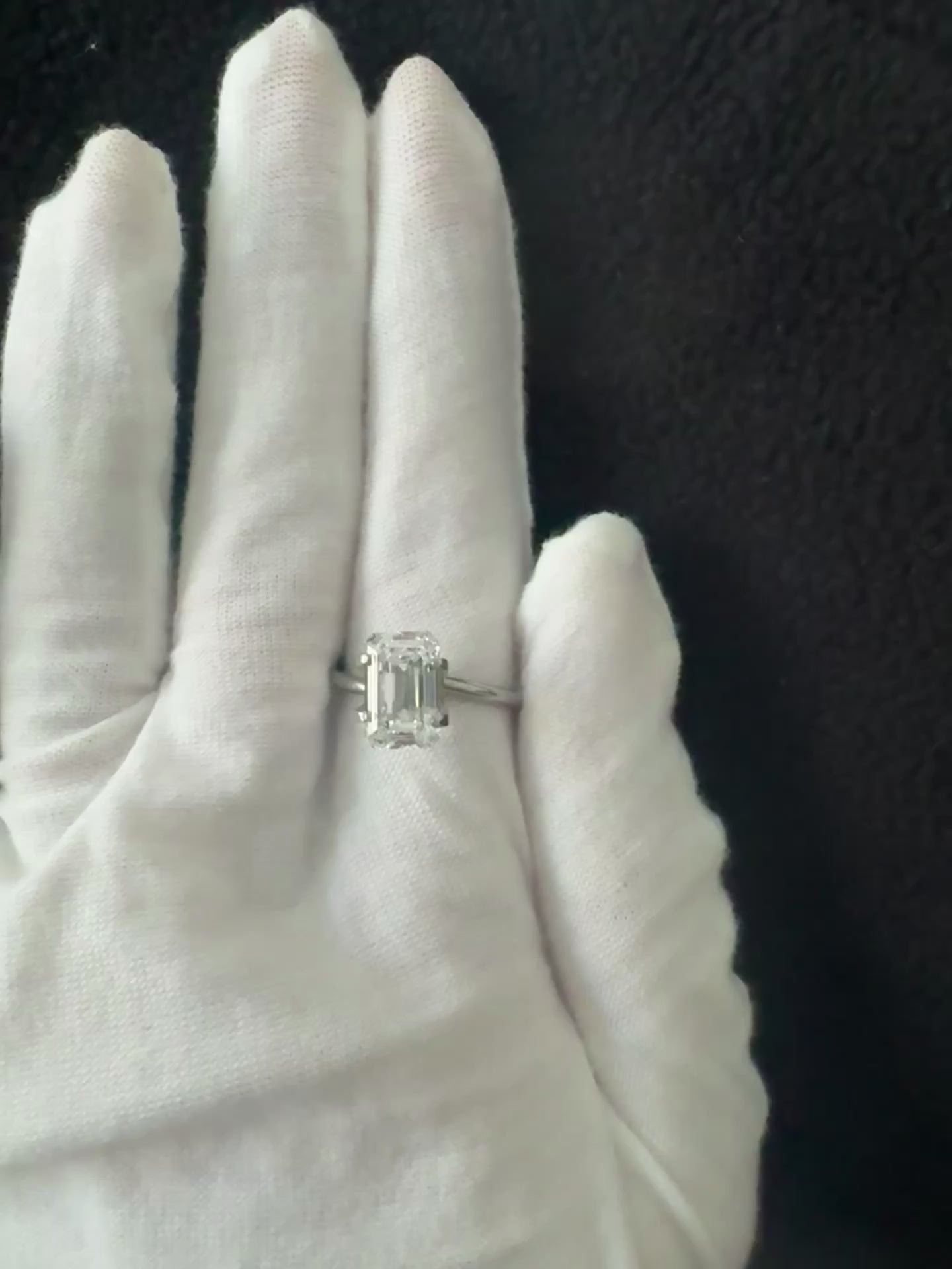 Emerald Cut 3.01 Cara D/VVS2